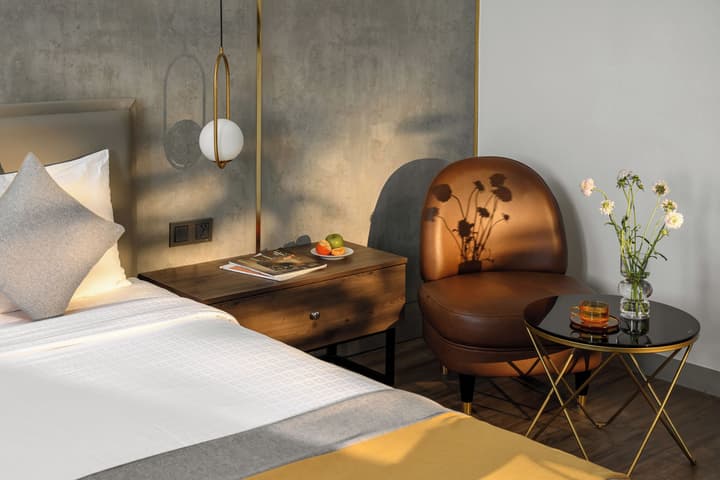 Acnos Hotel