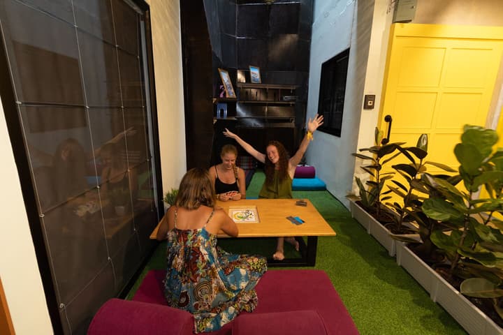 Khaosan Social Capsule Bangkok - Adult Only - Hostel