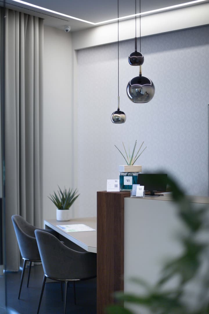 VI SUITES