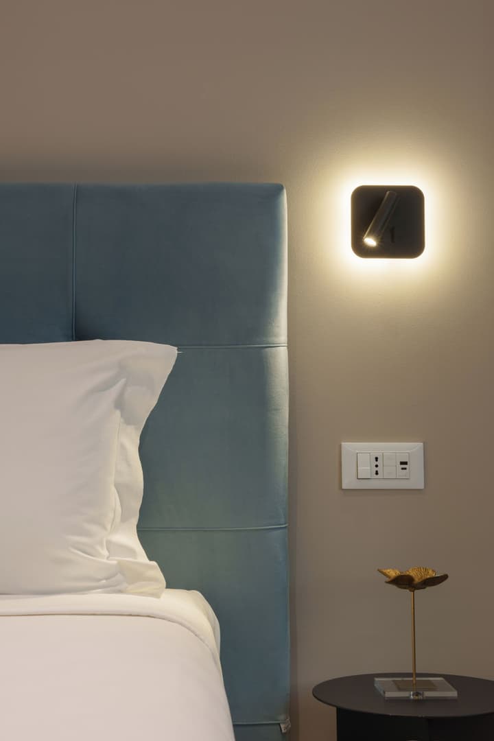 VI SUITES