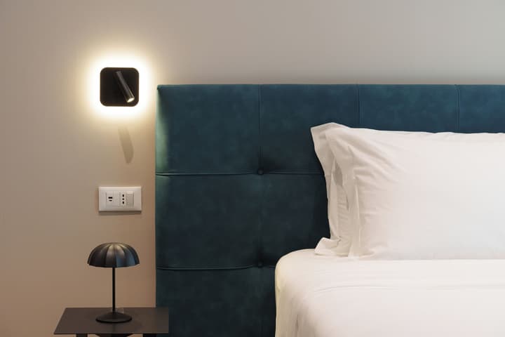 VI SUITES