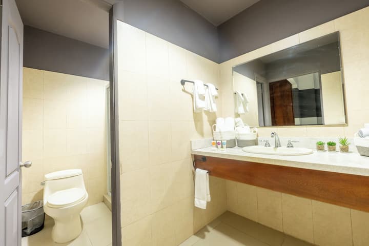 MARINN Tropical Vibes Hotel