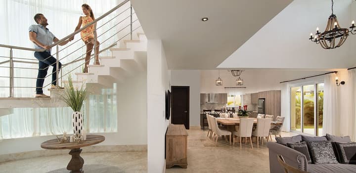 Luxury Villas - Mandatory All-Inclusive