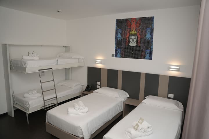 HOTEL MOSAICO