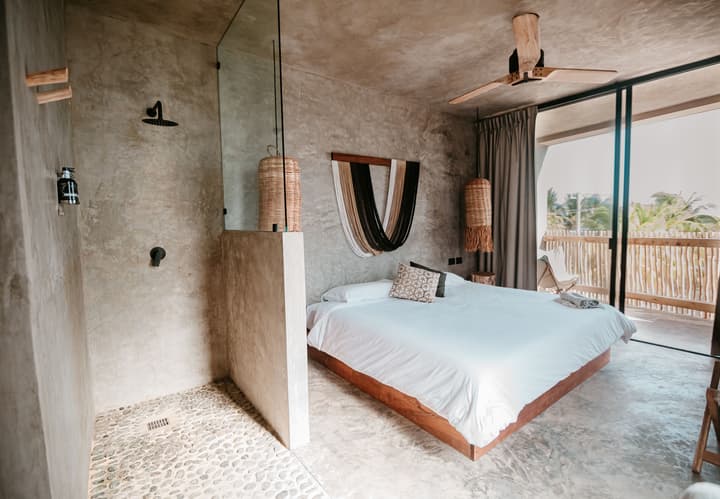 Dos Mares Barefoot Luxury