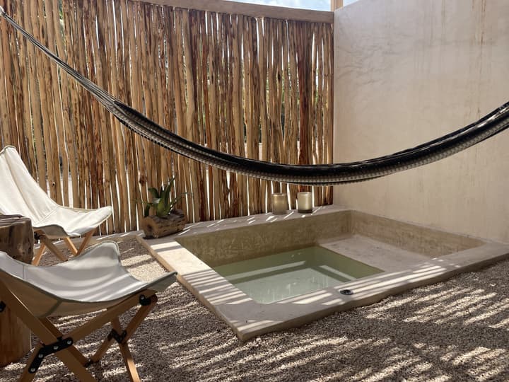 Dos Mares Barefoot Luxury