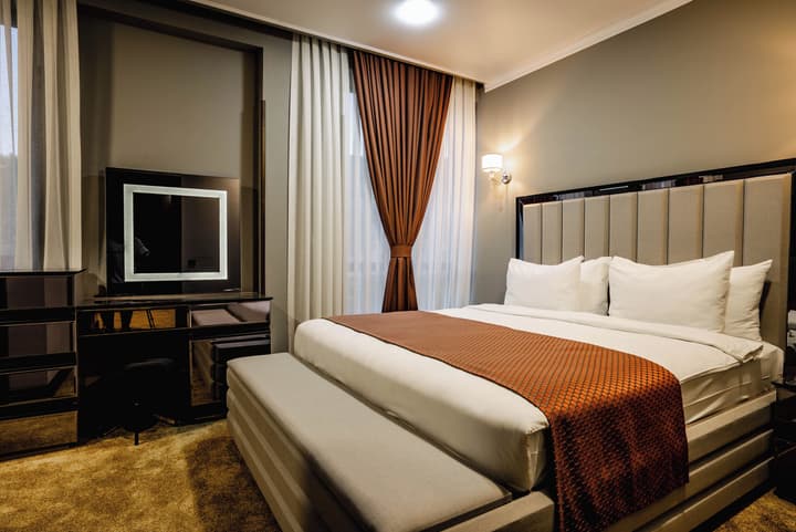 Gori Inn