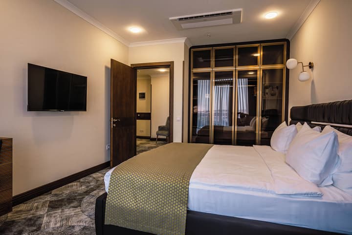 Gori Inn