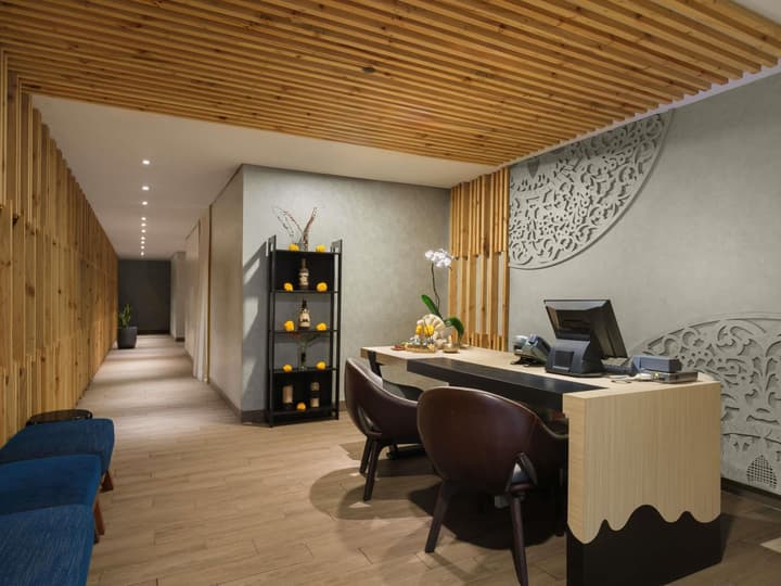 Grand Mercure Bali Seminyak