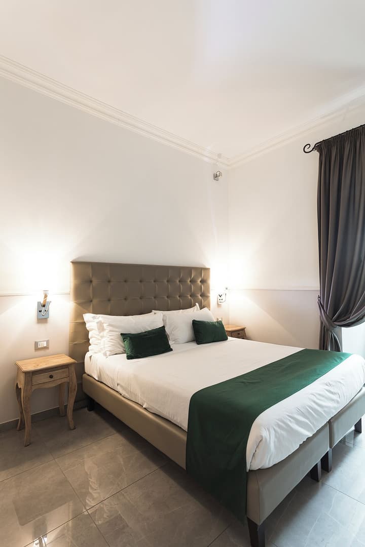 VATICANO LUXURY GUEST HOUSE