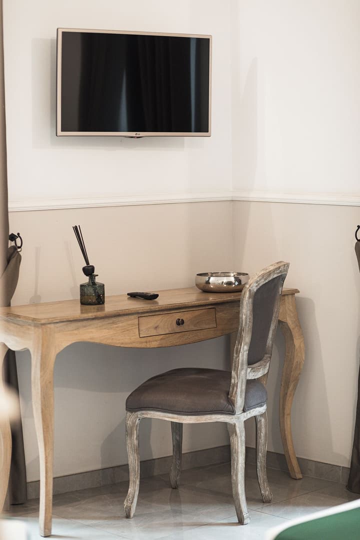 VATICANO LUXURY GUEST HOUSE