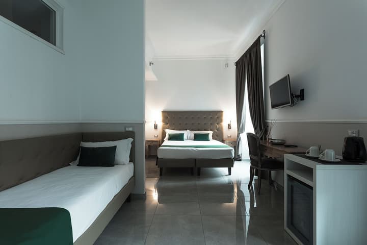 VATICANO LUXURY GUEST HOUSE