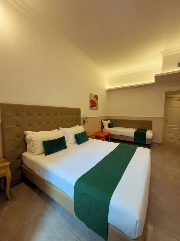 VATICANO LUXURY GUEST HOUSE