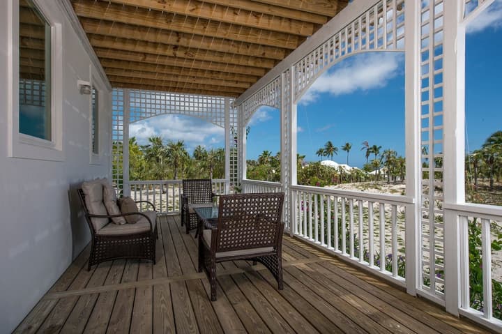 See Sea 2 Bedroom Home