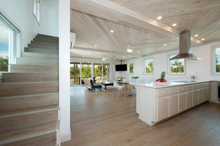 See Sea 2 Bedroom Home