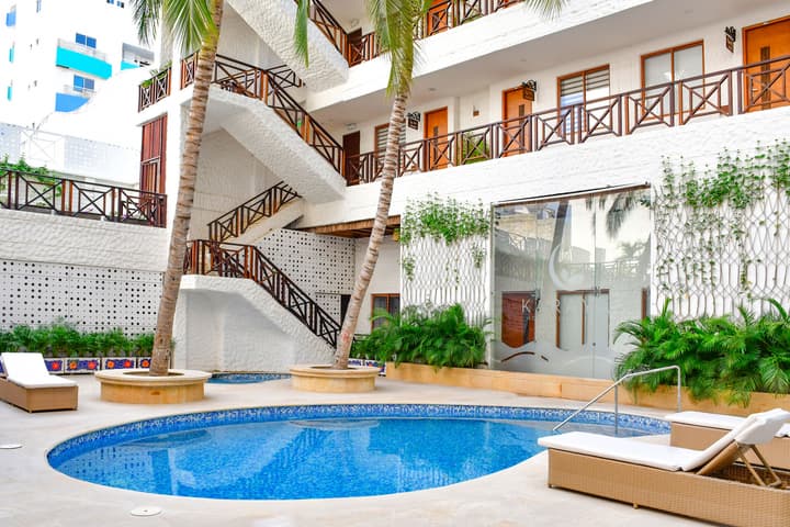 HOTEL KARAYA DIVE RESORT