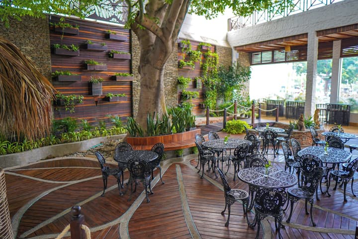 HOTEL KARAYA DIVE RESORT