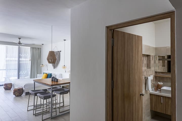 Opal Suites