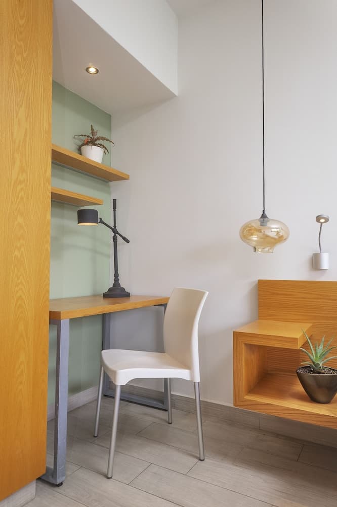 Opal Suites