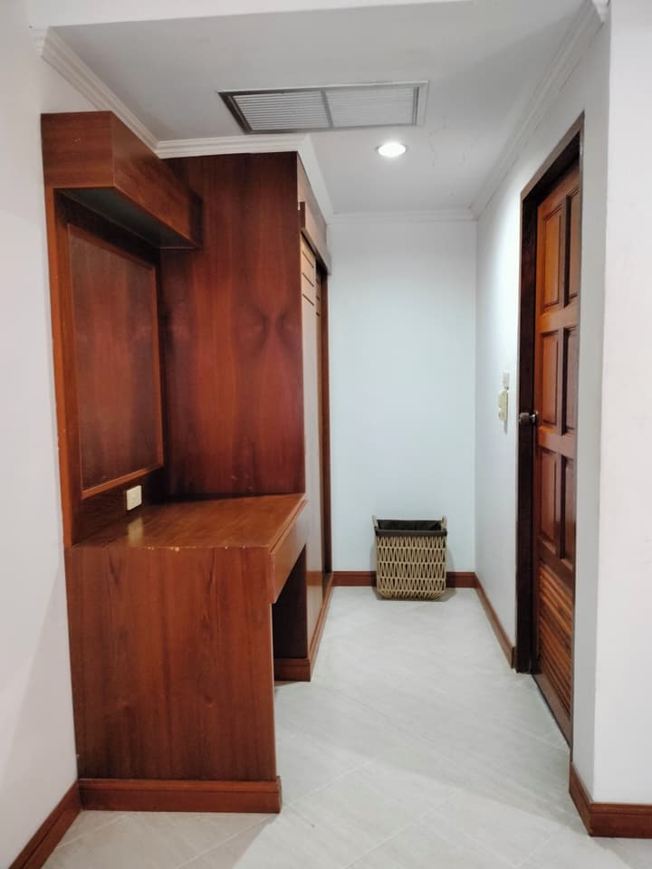 Sai Rougn Apartment