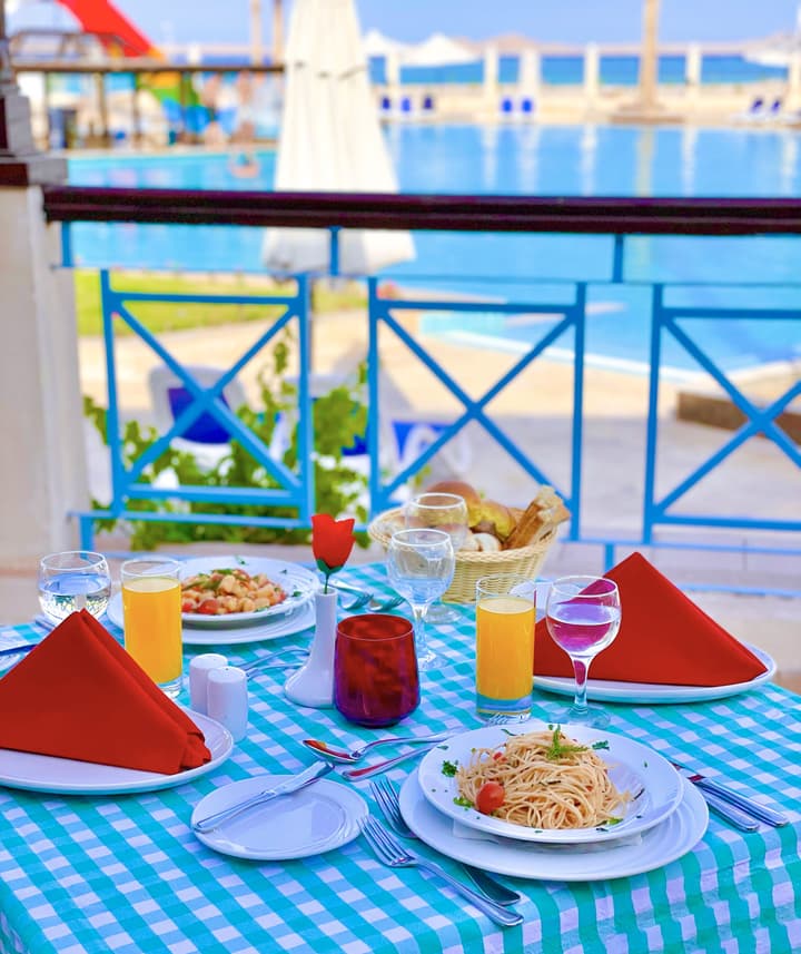 Ivy Cyrene Island Aqua Park Resort