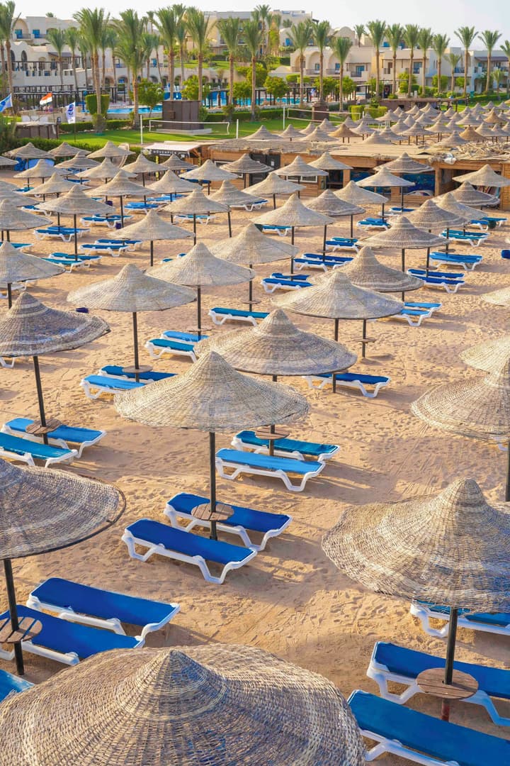 Ivy Cyrene Island Aqua Park Resort