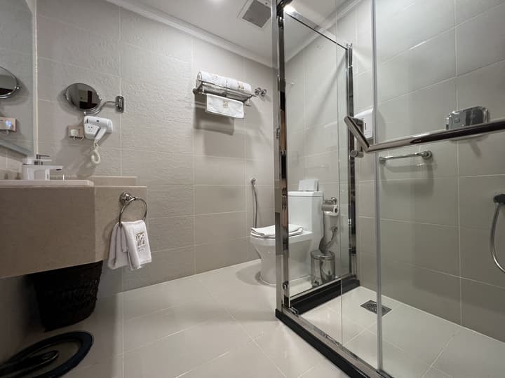 Remaj Hotel