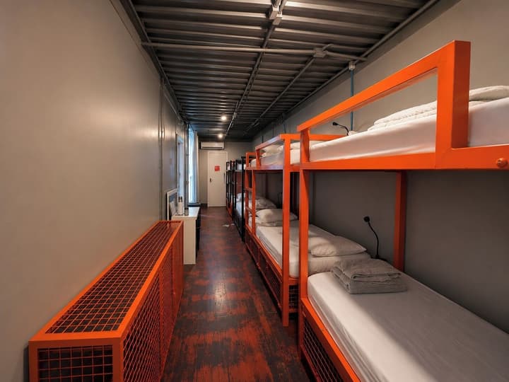 Tetris Container Hostel