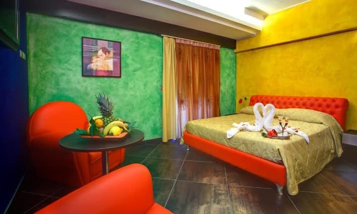 ABALON POMPEI RESORT