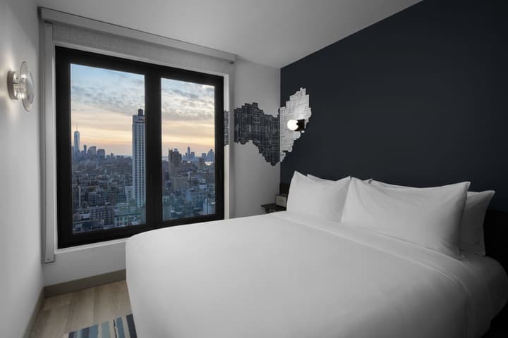 Aloft by Marriott New York Chelsea