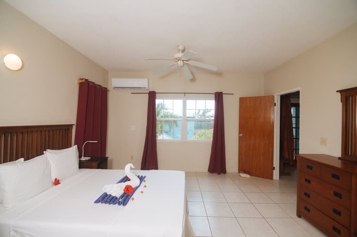 Neem View Apartments Antigua