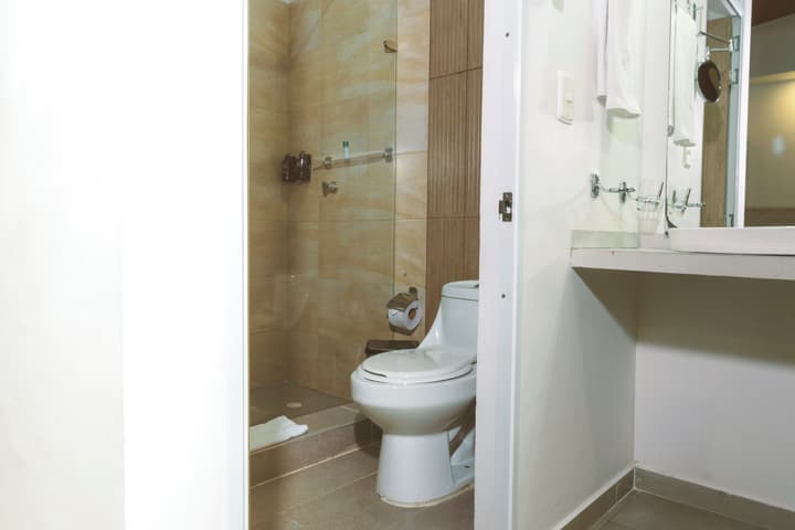 WAIRA SUITES HOTEL