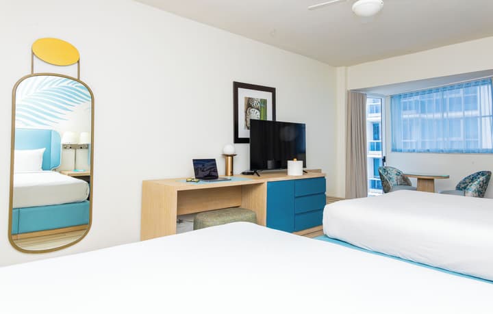 Sherry Frontenac Oceanfront Hotel