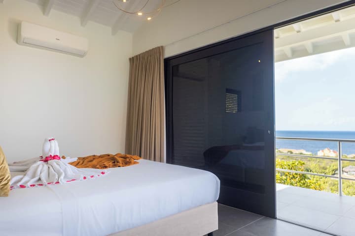 Coral Estate Holidays