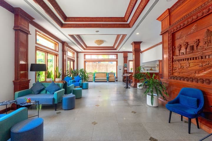 Angkor Land Urban Boutique