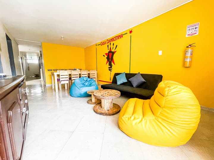 Casa Clandestina