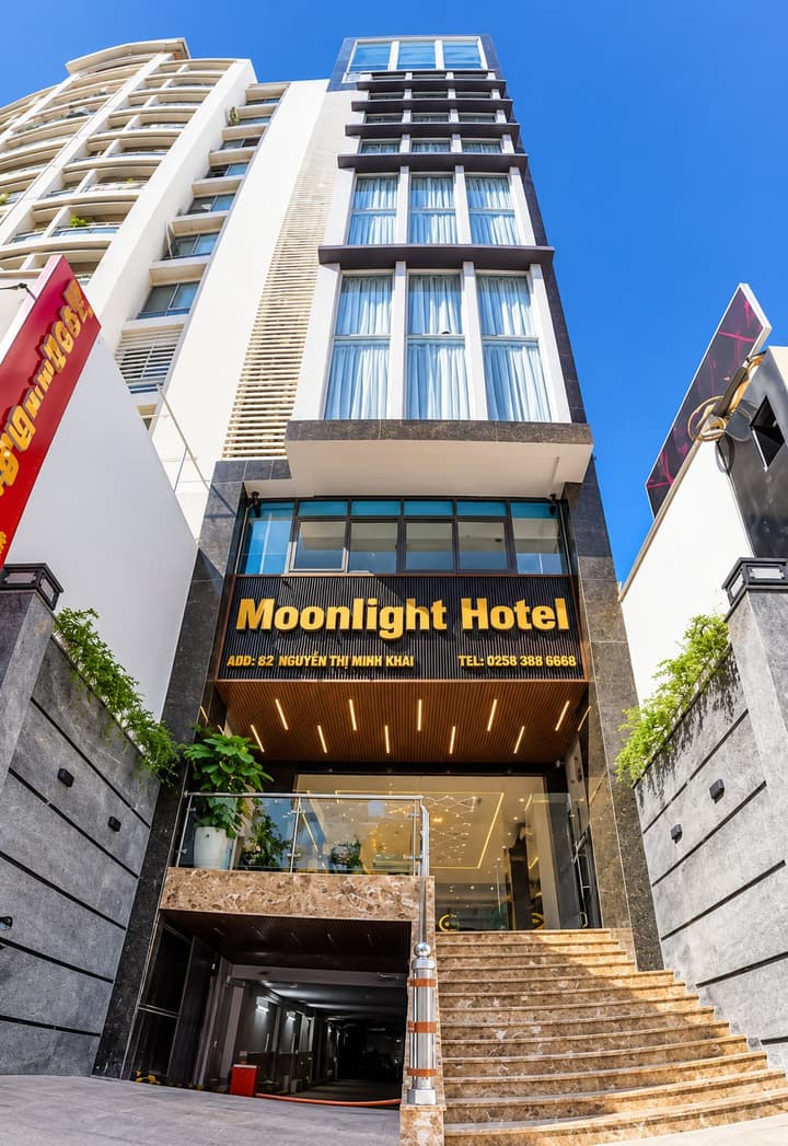 Moonlight Nha Trang Hotel