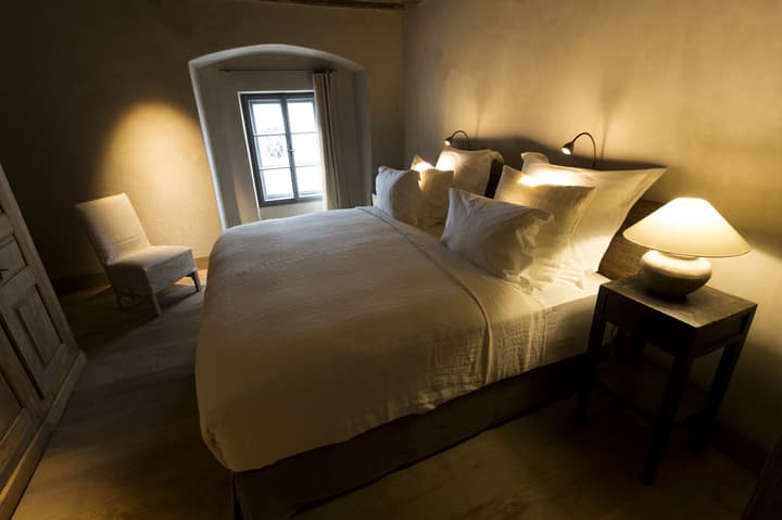 Townhouse Weisses Kreuz