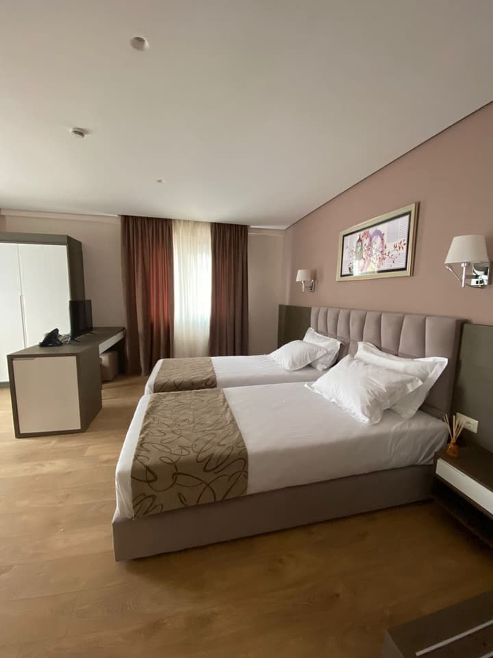Doanesia Premium Hotel & Spa