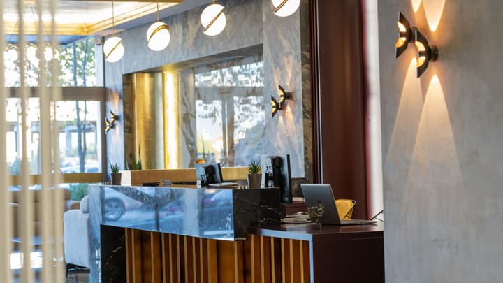 Doanesia Premium Hotel & Spa
