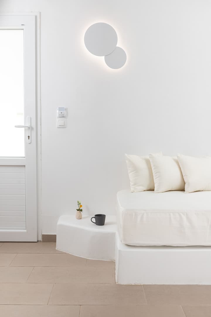 Voca Hotel & Suites