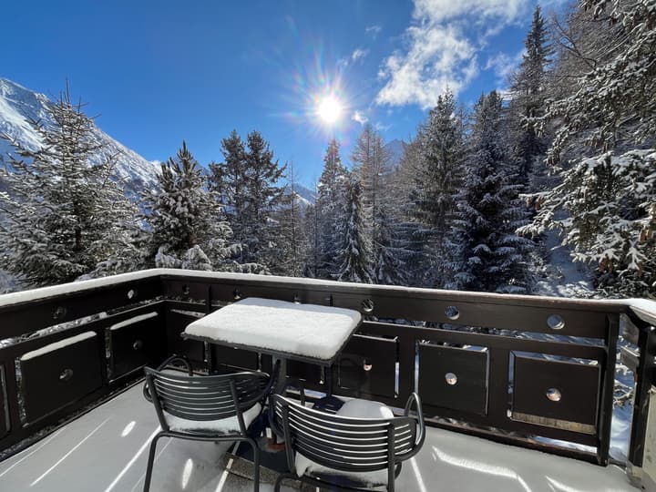 Waldhotel Fletschhorn Private Whole Hotel in Saas-Fee: 360 Alpine Views & Sauna