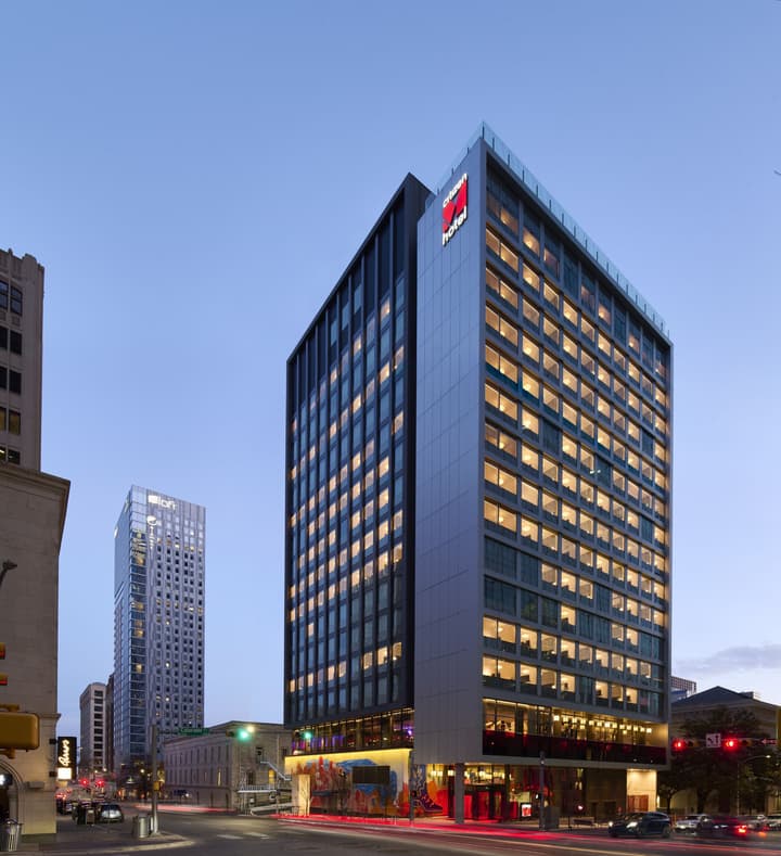 citizenM Austin Downtown