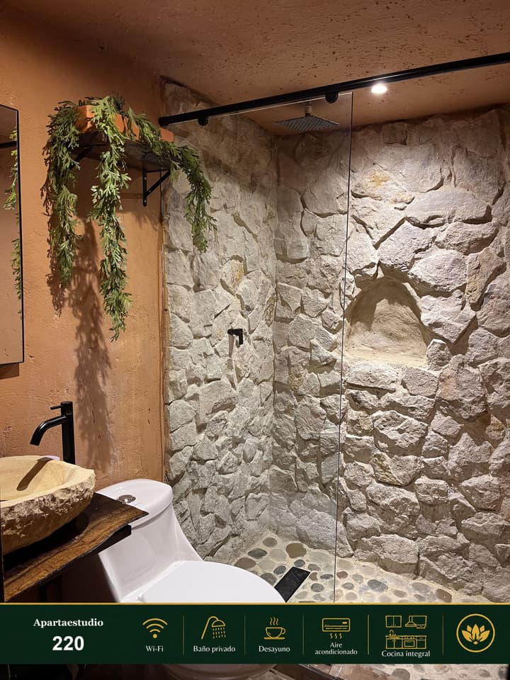 Grand ilama Hotel