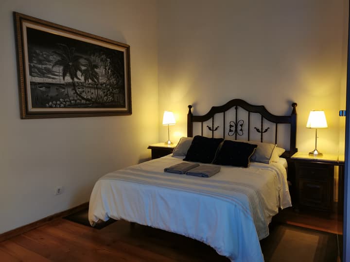 Santa Ana Suite & Rooms