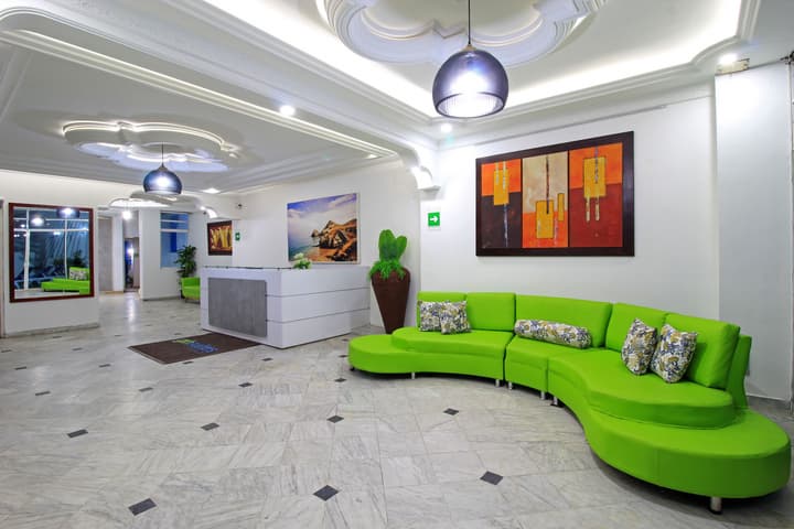 Hotel Abi Inn By GEH Suites