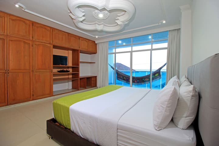 Hotel Abi Inn By GEH Suites