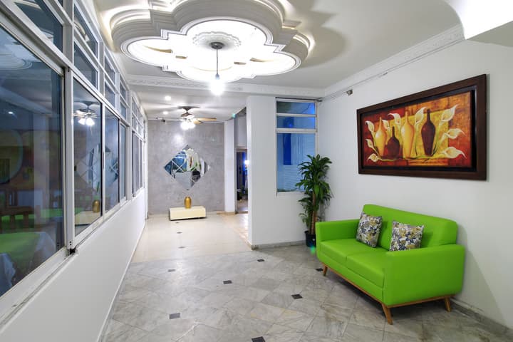 Hotel Abi Inn By GEH Suites