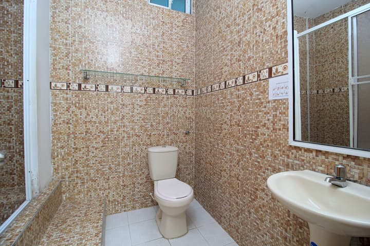 Hotel Abi Inn By GEH Suites