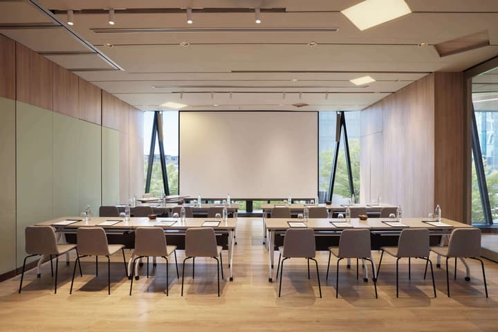 Dusitd2 Samyan Bangkok